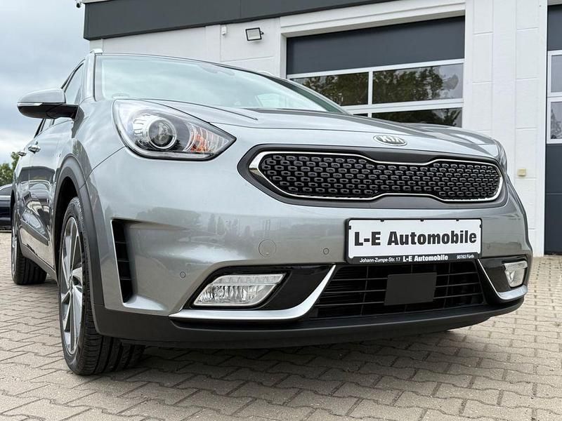 Gebraucht Kia Niro Spirit 141 PS (103 kW) 2019 Grau SUV