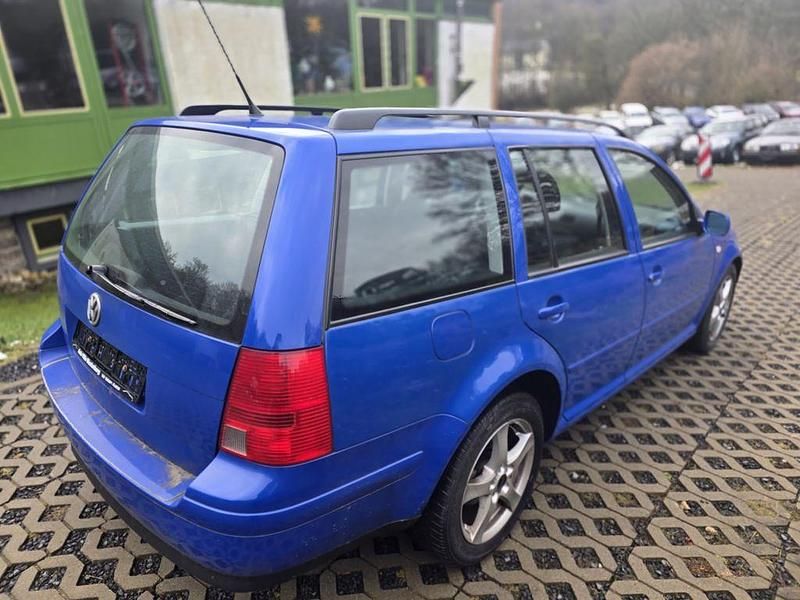 Gebraucht VW Bora 204 PS (150 kW) 2000 Blau Kombi
