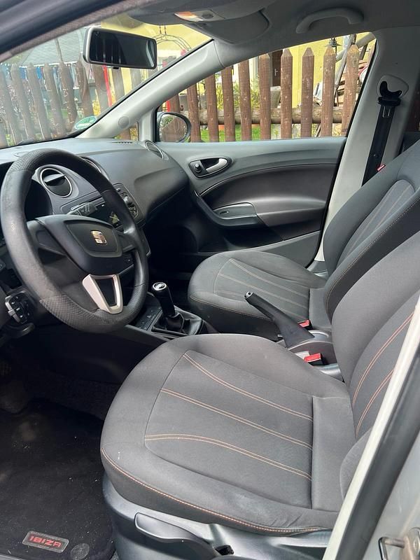 Gebraucht Seat Ibiza ST 75 PS (55 kW) 2011 Grau Kombi