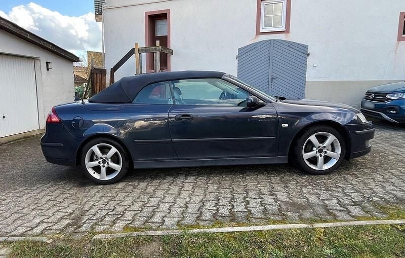 Gebraucht Saab 9-3 Cabriolet Vector 175 PS (128 kW) 2004 Blau Cabrio