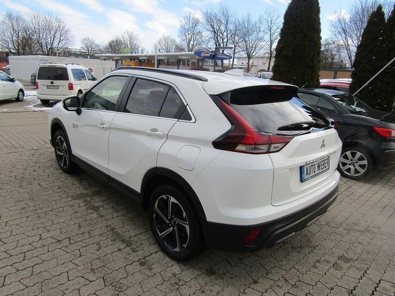 Gebraucht Mitsubishi Eclipse Cross Basis 188 PS (138 kW) 2022 Weiß SUV
