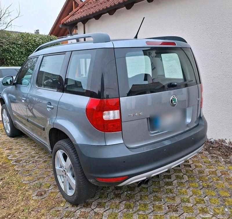 Gebraucht Skoda Yeti 160 PS (117 kW) 2011 Silber SUV