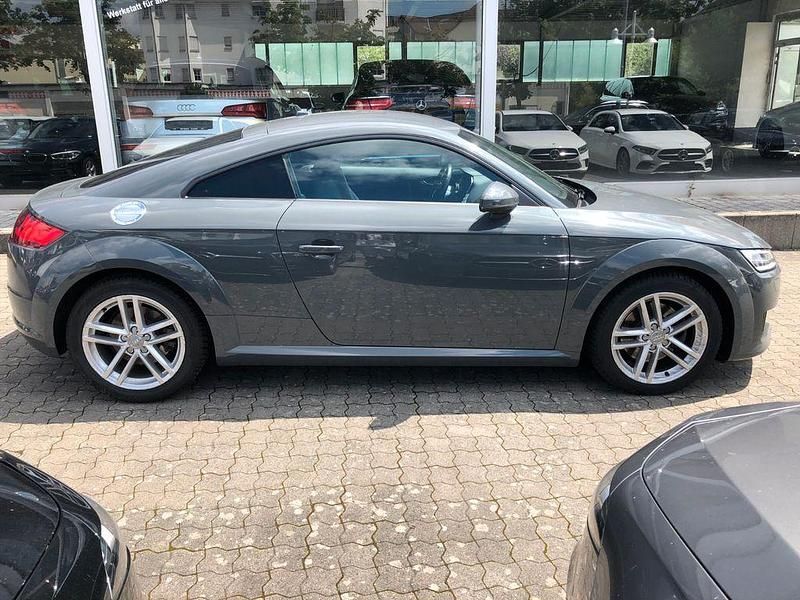 Gebraucht Audi TT Sport 230 PS (169 kW) 2017 Grau Coupé