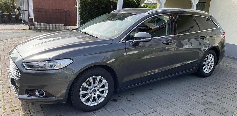 Gebraucht Ford Mondeo Business Edition 150 PS (110 kW) 2017 Grau Limousine