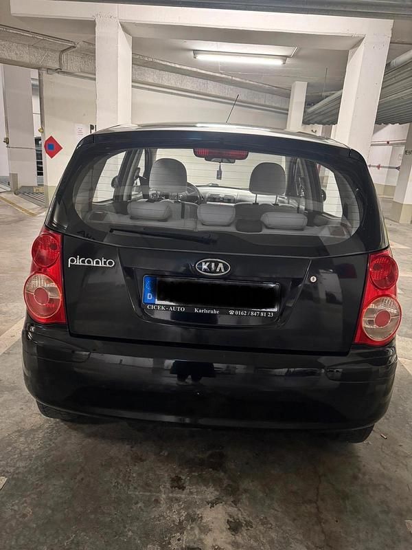 Gebraucht Kia Picanto 62 PS (45 kW) 2010 Schwarz Kleinwagen
