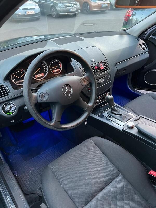 Grün Gebraucht 2008 Mercedes C200 Limousine | 7.850 € (Fairer Preis) - Bild 1/4