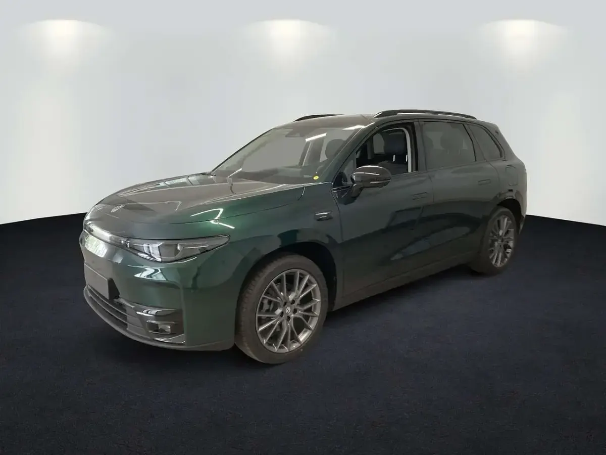 Neu Leapmotor C10 160 kW (218 PS) 2026 Glazed green SUV
