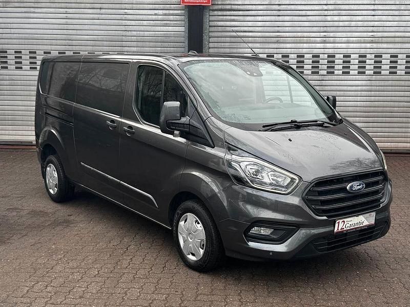 Gebraucht Ford Transit Custom Trend 131 PS (96 kW) 2020 Grau Van / Kleinbus