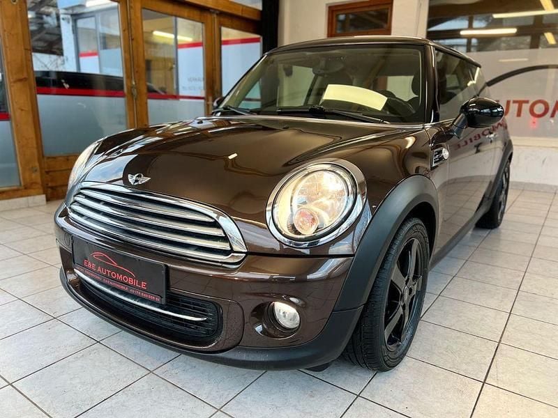 Gebraucht Mini Cooper 122 PS (89 kW) 2011 Braun Kleinwagen