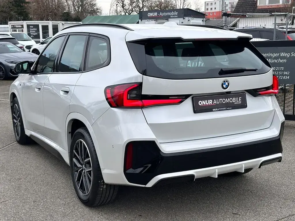 Gebraucht BMW X1 M Sport 211 PS (155 kW) 2024 Weiß SUV