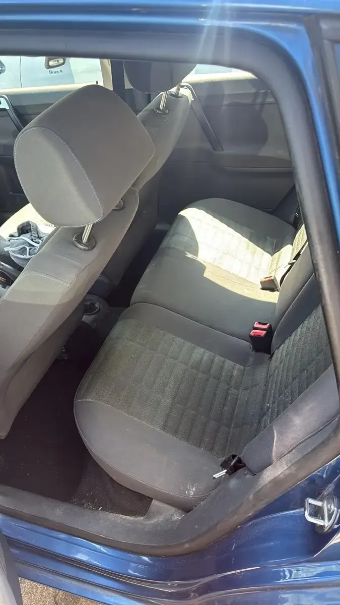 Gebraucht VW Polo 80 PS (58 kW) 2007 Blau Kleinwagen