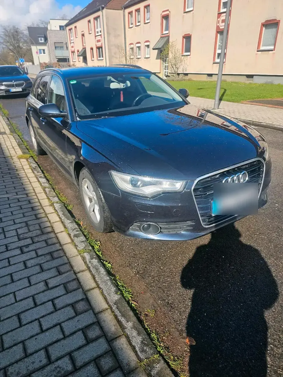 Gebraucht Audi A6 204 PS (150 kW) 2013 Blau Kombi