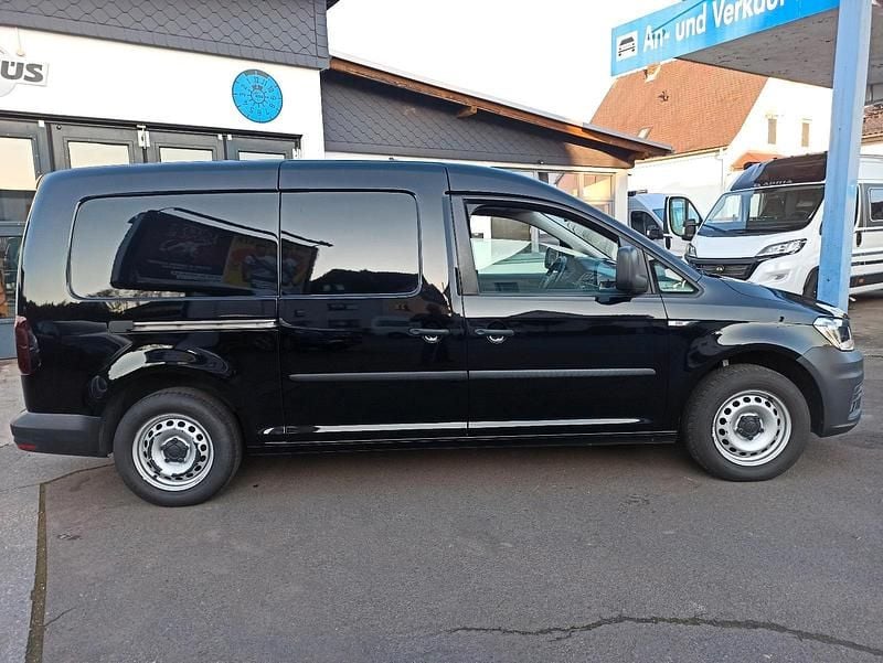 Usata VW Caddy 102 CV (75 kW) 2018 Nero Monovolume