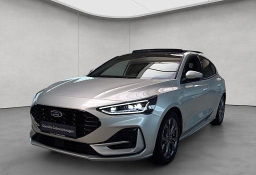 Gebraucht Ford Focus ST-Line X 155 PS (114 kW) 2024 Moondust silver (metallic) Limousine
