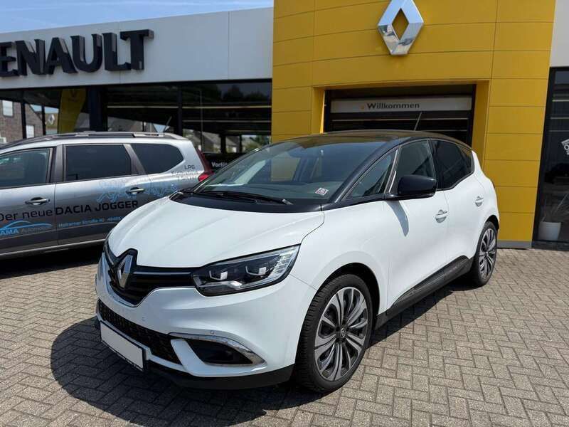 Weiß Gebraucht 2022 Renault Scénic IV Equilibre Van / Kleinbus | 20.990 € (Fairer Preis) - Bild 1/4