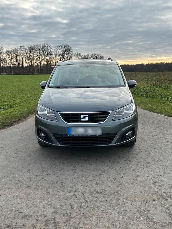 Gebraucht Seat Alhambra 150 PS (110 kW) 2019 Grau Van / Kleinbus