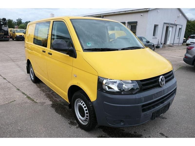 Usata VW Transporter 84 CV (61 kW) 2011 Giallo Furgone