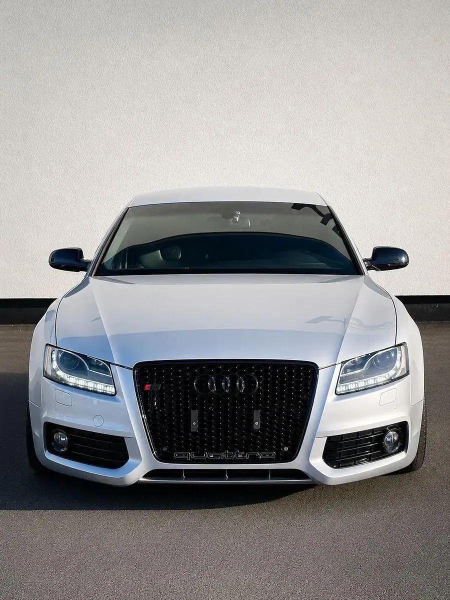 Gebraucht Audi S5 Sportback Performance 333 PS (244 kW) 2011 Schwarz Kleinwagen