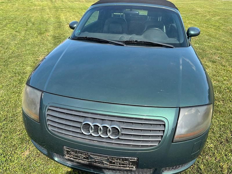 Grün Gebraucht 1999 Audi TT Roadster Cabrio | 4.200 € (Superpreis) - Bild 1/4