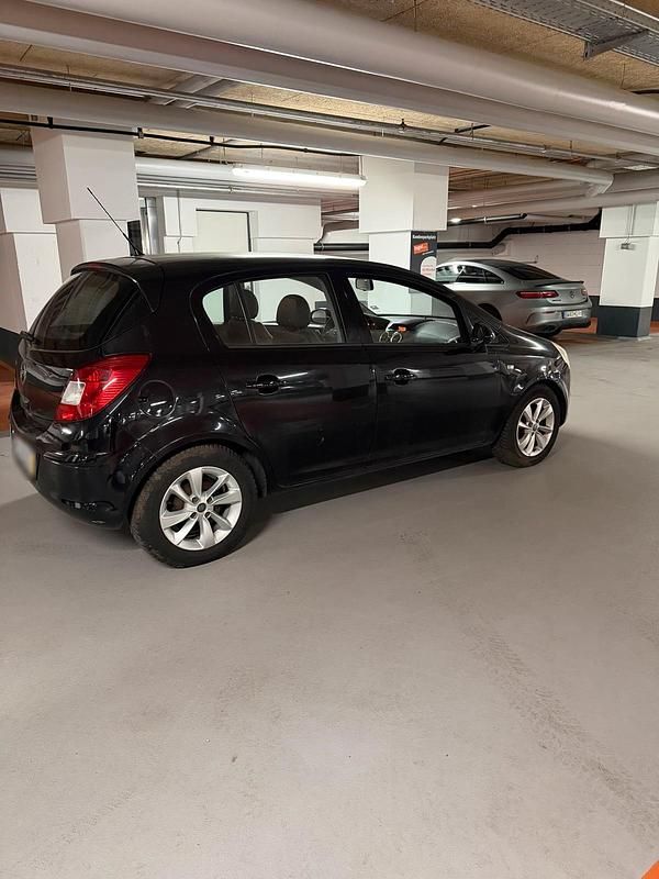 Gebraucht Opel Corsa 90 PS (66 kW) 2009 Schwarz Kleinwagen