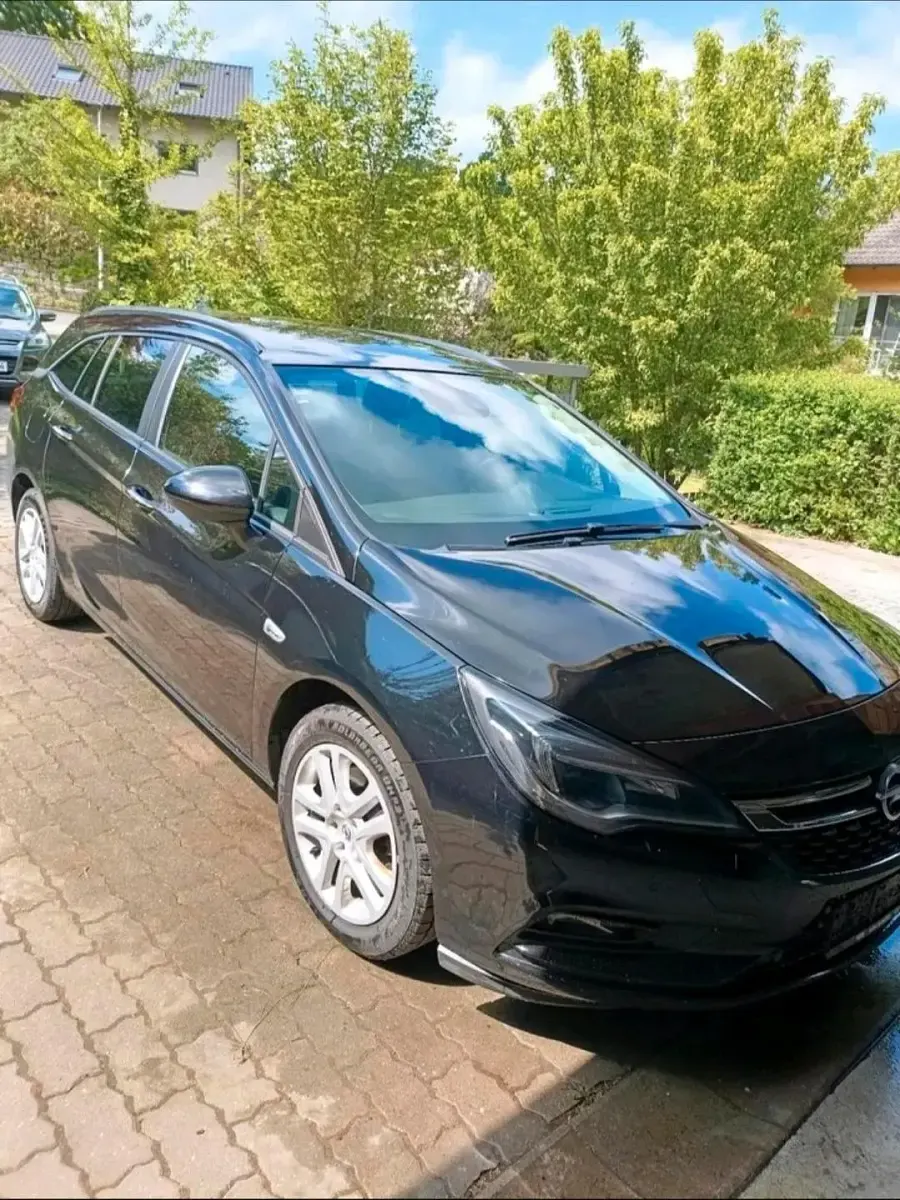 Gebraucht Opel Astra 136 PS (100 kW) 2019 Schwarz Kombi