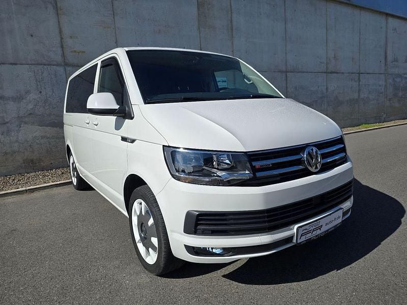 Second-hand VW T6 150 CP (110 kW) 2017 Alb Van
