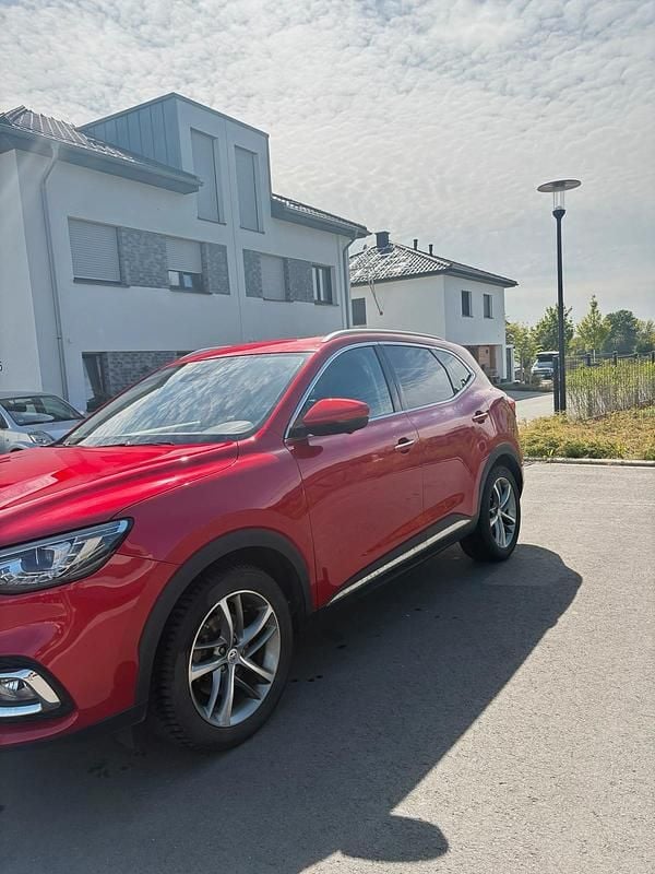 Usata MG HS 162 CV (119 kW) 2023 Rosso SUV