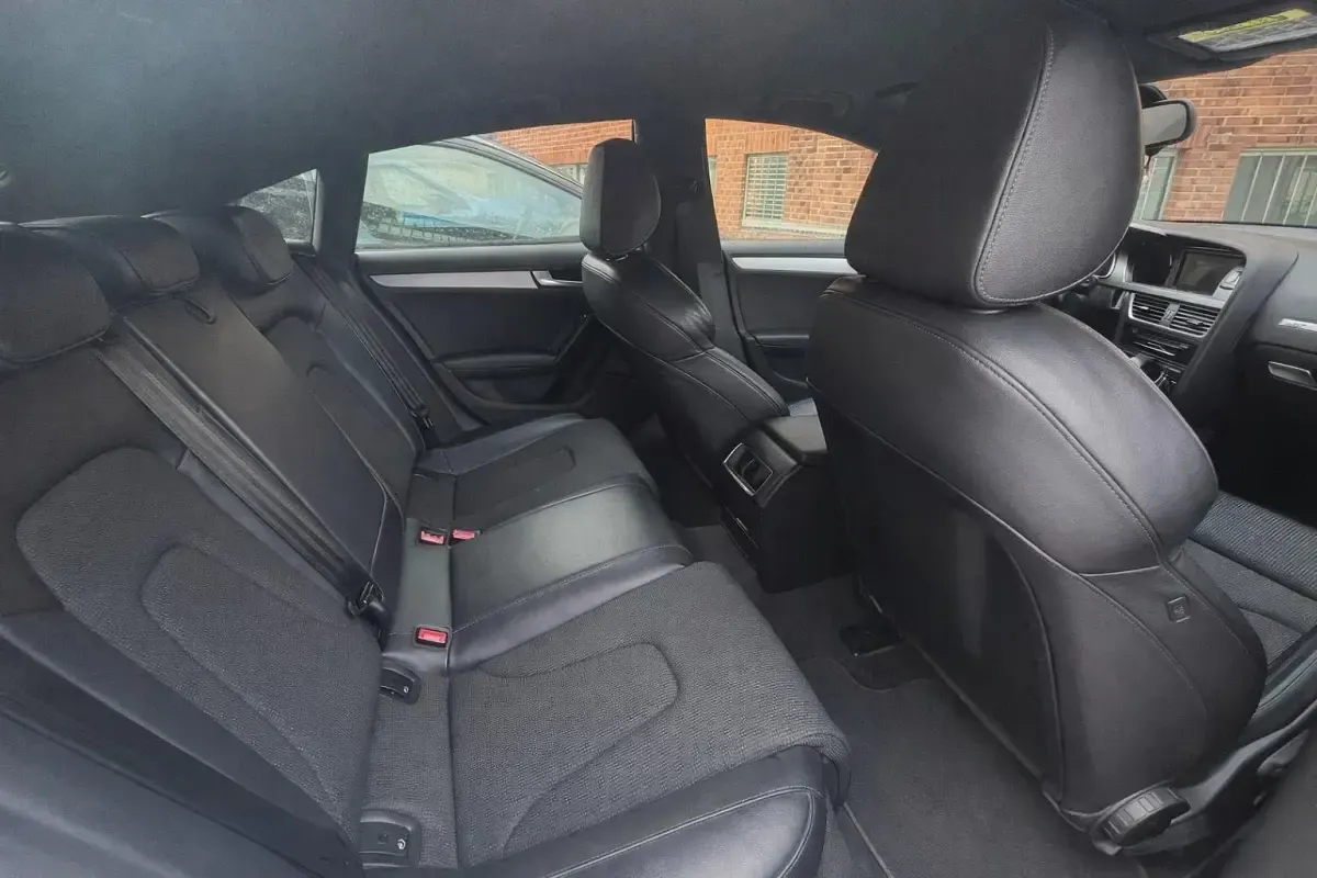 Gebraucht Audi A5 Sportback Design 204 PS (150 kW) 2014 Weiß Kleinwagen
