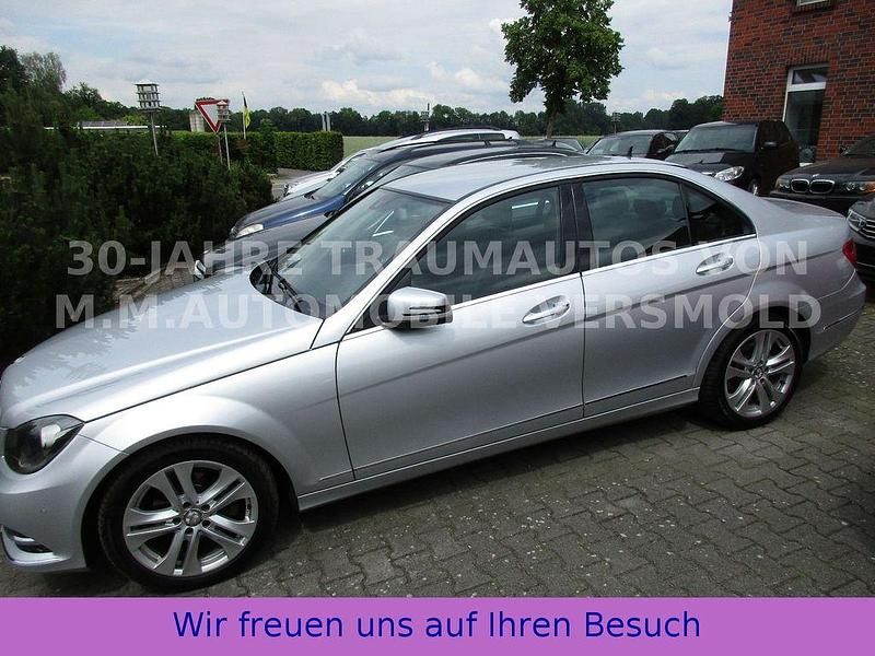 Gebraucht Mercedes C180 Avantgarde 156 PS (114 kW) 2012 Silber Limousine