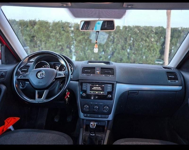 Gebraucht Skoda Yeti 110 PS (80 kW) 2015 Schwarz SUV