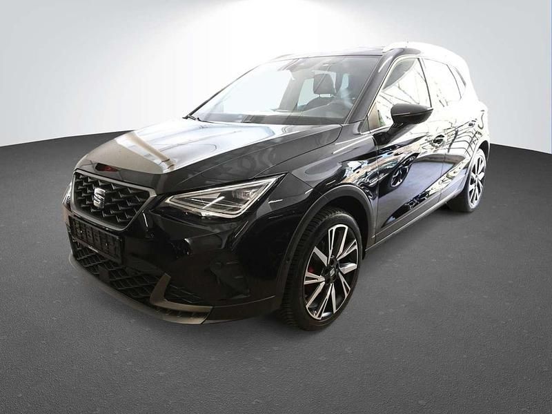 Schwarz Gebraucht 2023 Seat Arona FR SUV | 24.980 € (Fairer Preis) - Bild 1/4