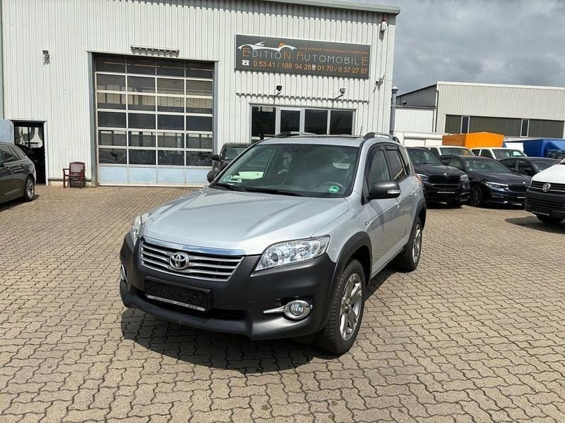 Silber Gebraucht 2011 Toyota RAV4 Executive SUV | 5.900 € (Fairer Preis) - Bild 1/4