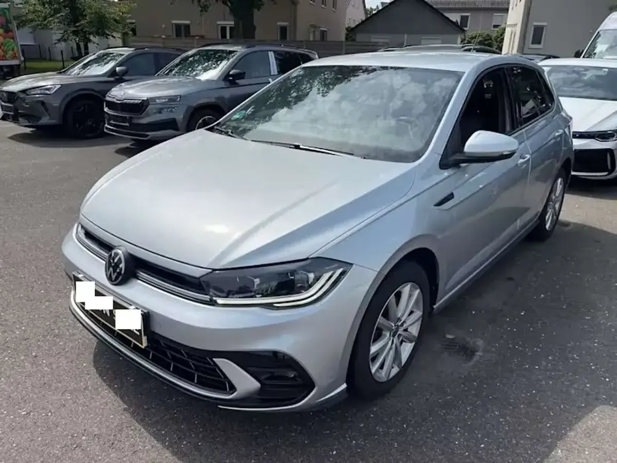 Gebraucht VW Polo R-line 110 PS (80 kW) 2022 Silber Kleinwagen