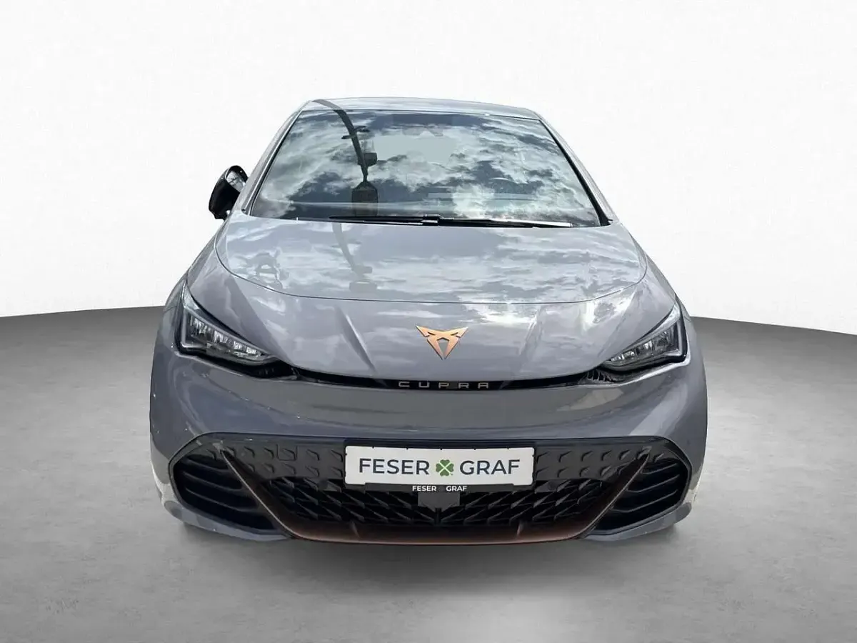 Gebraucht Cupra Born 150 kW (204 PS) 2023 Vaporgrau Kleinwagen