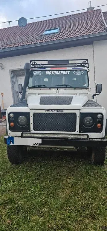 Gebraucht Land Rover Defender 122 PS (89 kW) 2004 Weiß Kombi