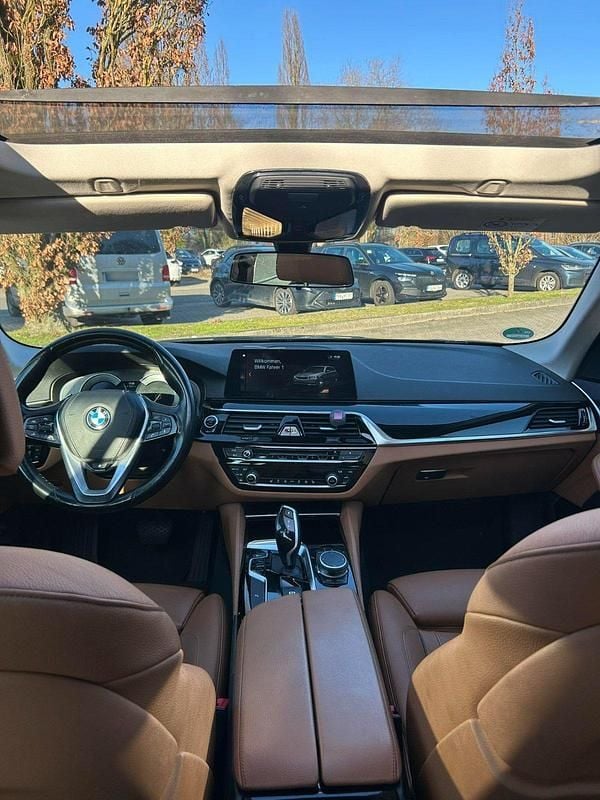 Gebraucht BMW 530 Luxury Line 265 PS (194 kW) 2018 Schwarz Kombi