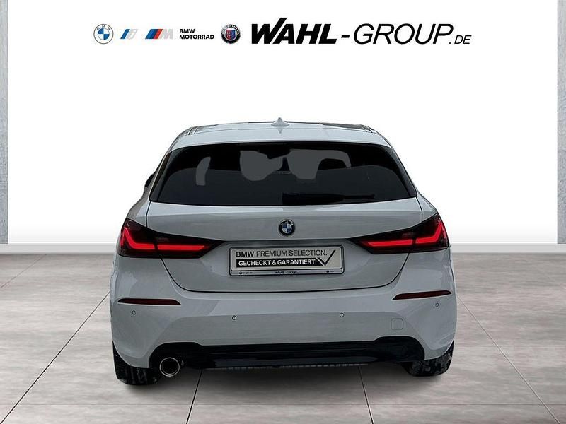 Gebraucht BMW 116 Sport Line 109 PS (80 kW) 2023 Weiß Kleinwagen