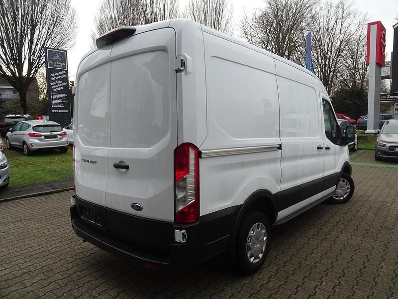 Gebraucht Ford Transit Trend 131 PS (96 kW) 2022 Weiß