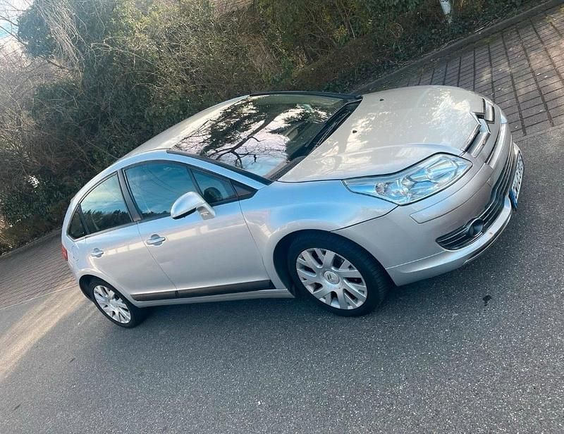 Gebraucht Citroën C4 110 PS (80 kW) 2007 Silber Kleinwagen