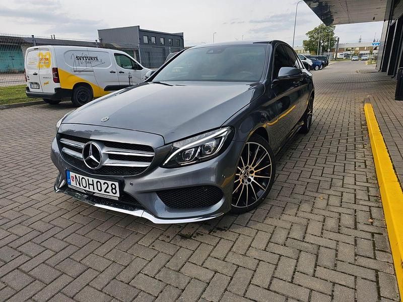 Silber Gebraucht 2017 Mercedes C400 AMG line Limousine | 20.600 € (Superpreis) - Bild 1/4
