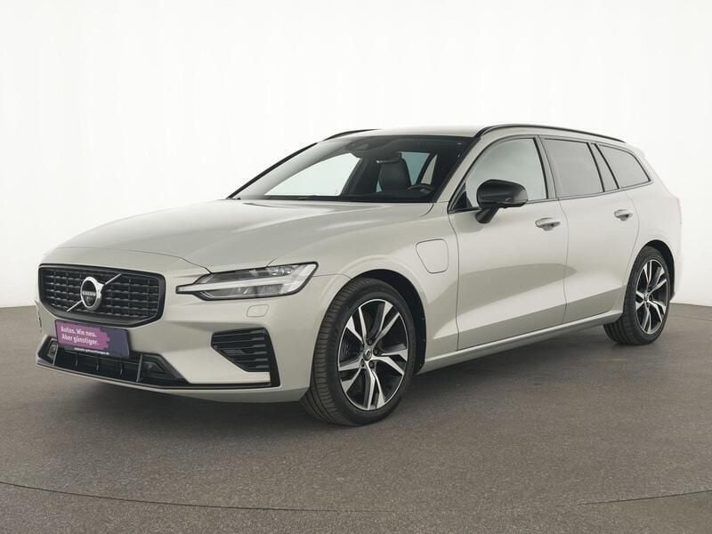 Birch light Gebraucht 2022 Volvo V60 Plus Kombi | 31.355 € (Fairer Preis) - Bild 1/4