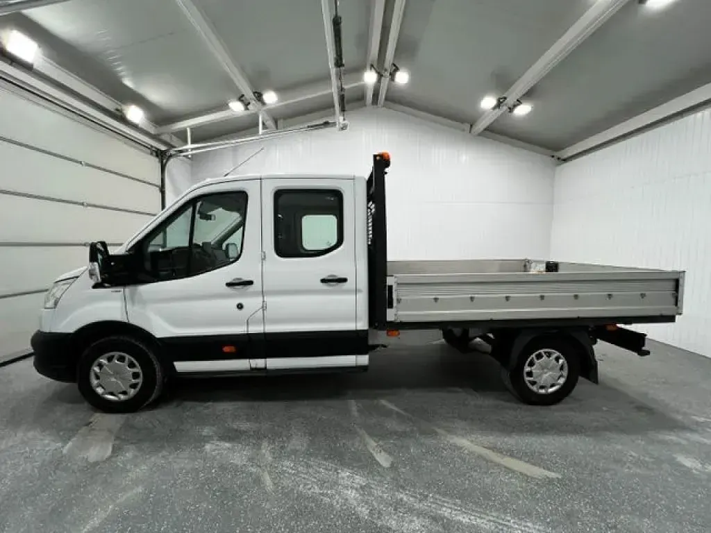 Gebraucht Ford Transit 131 PS (96 kW) 2020 Frostweiss/frozenwhite (pn3gz0) Van