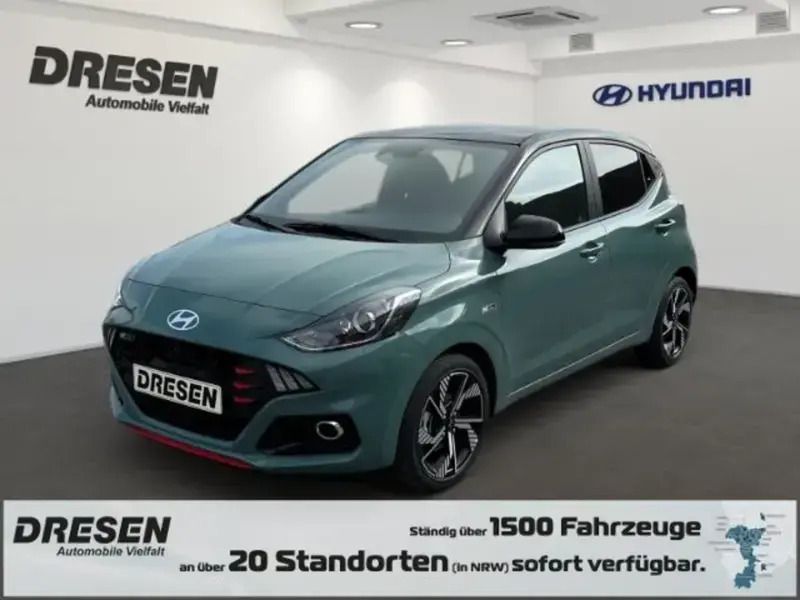 Mangrove green/ phantom black Neu 2025 Hyundai i10 N Line Kleinwagen | 19.790 € (Fairer Preis) - Bild 1/1