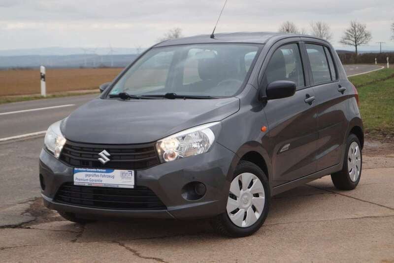 Grau Gebraucht 2018 Suzuki Celerio Club Kleinwagen | 11.490 € (Fairer Preis) - Bild 1/4