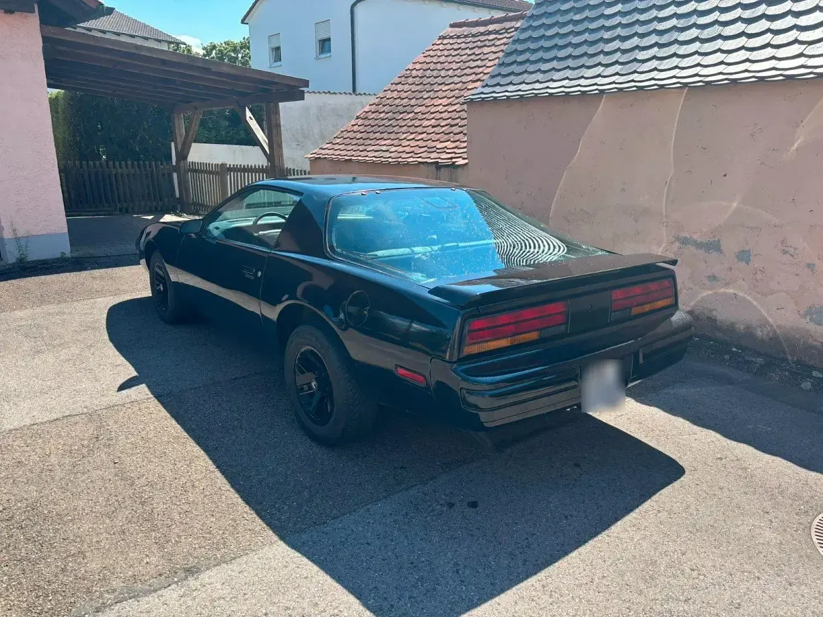 Gebraucht Pontiac Firebird 231 PS (169 kW) 1990 Schwarz Coupé