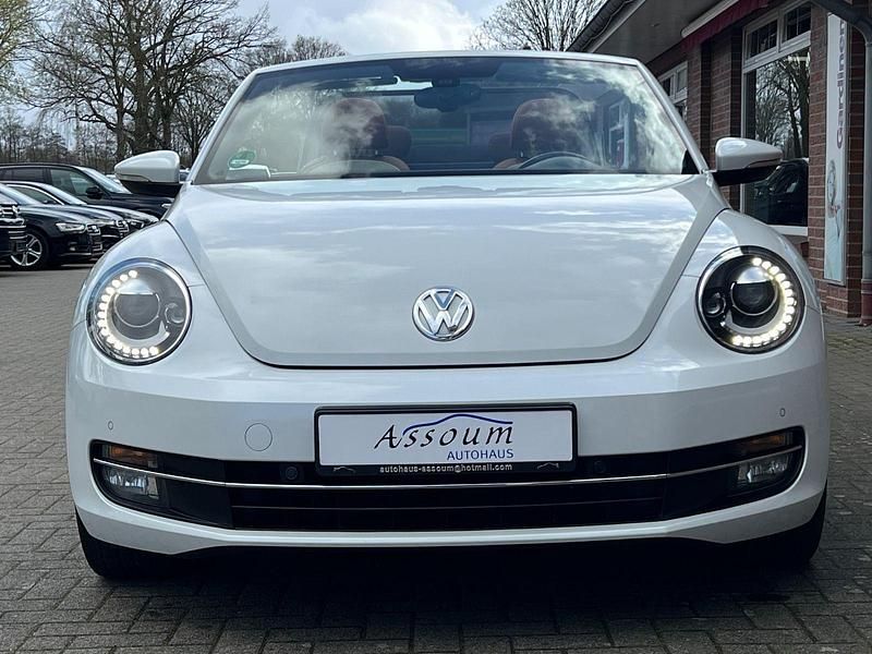 Gebraucht VW Beetle Cup 105 PS (77 kW) 2014 Weiß Kleinwagen