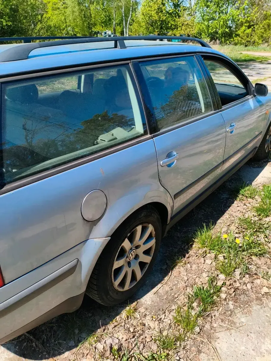 Gebraucht VW Passat 115 PS (84 kW) 1997 Blau Kombi