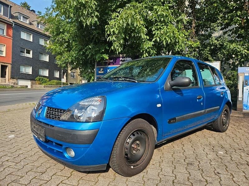 Blau Gebraucht 2003 Renault Clio II Limousine | 1.750 € (Fairer Preis) - Bild 1/4