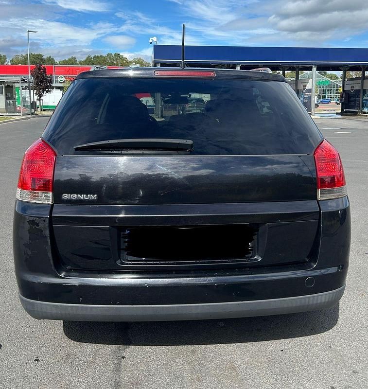 Gebraucht Opel Signum Sport 175 PS (128 kW) 2004 Schwarz Kleinwagen