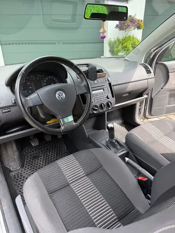 Gebraucht VW Polo 60 PS (44 kW) 2008 Silber Kleinwagen